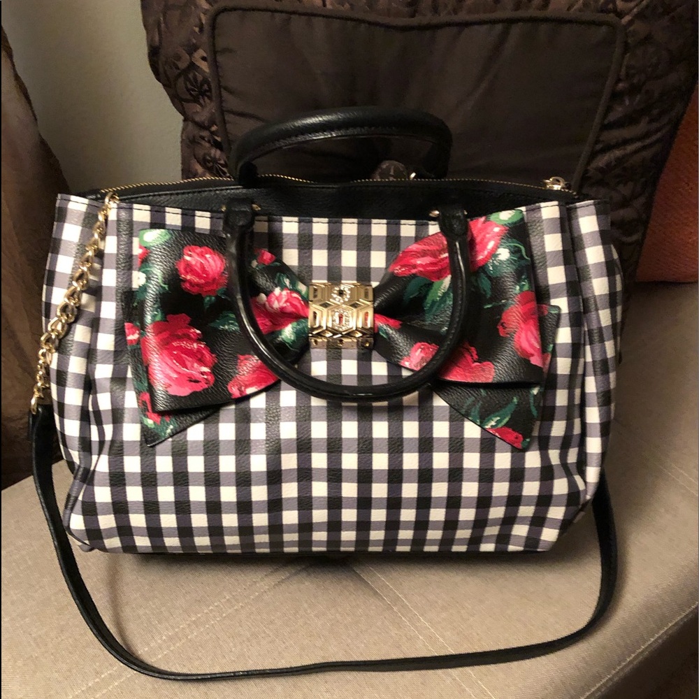 Michelle’s Betsy Johnson bag Only Michelle
